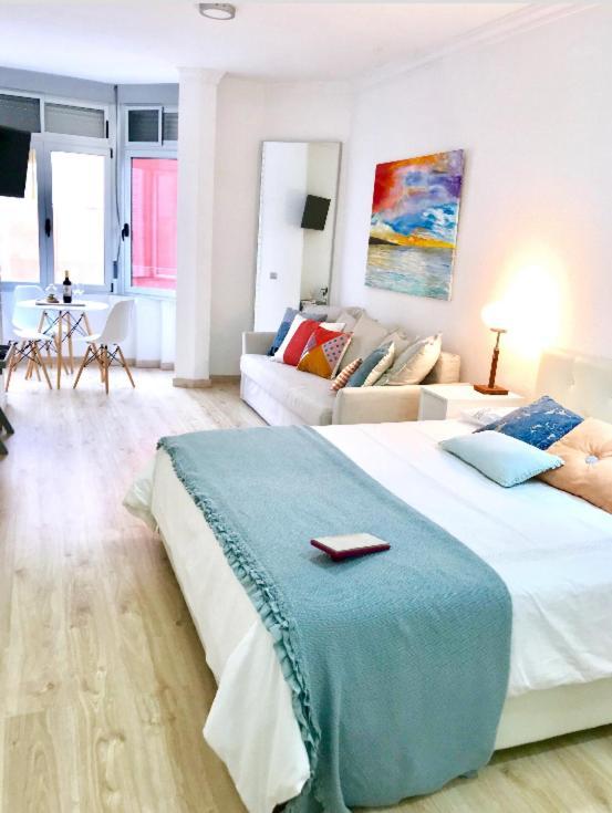 Appartamento Cosy Loft In Front Of Blue Ocean Las Palmas de Gran Canaria Esterno foto